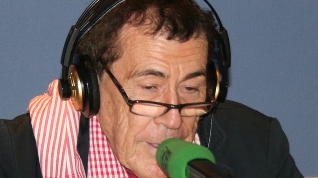 Fernando Sánchez Dragó: "Me he pasado el verano escribiendo y jugando con mi hijo"
